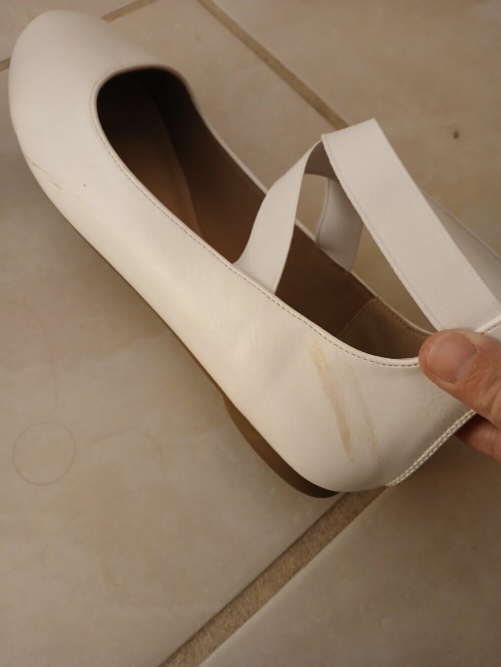 White ballet flats with ankle straps - Picture 4 of 5